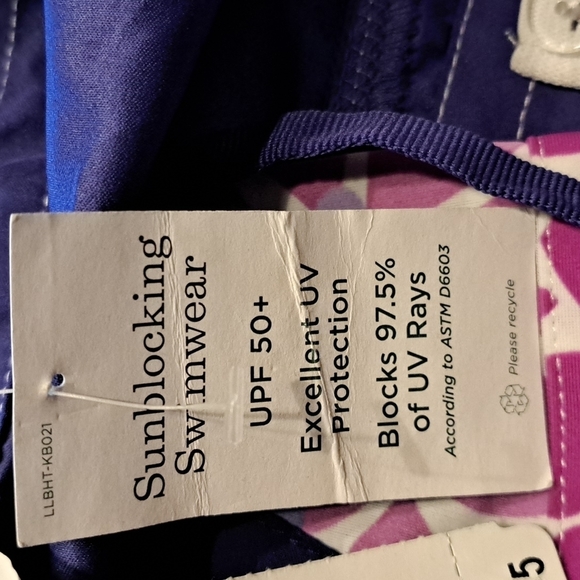 L.L. Bean Hibiscus Sport Surf Shorts size 16 NWT - Picture 3 of 6